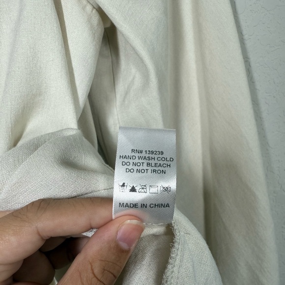 Pomander Place Tuckernuck Pippa Puff Sleeves Blouse Size XS - Picture 11 of 11